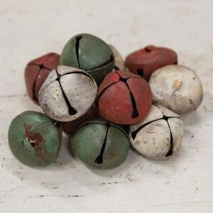 12 Christmas Jingle Bells Primitive Rusty Green Red White 1 5 