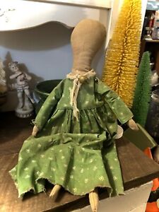 Grubby Primitive Distressed Faceless Prairie Rag Doll In St Patty S Day Dress Gp