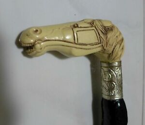 Carved Horse Head Handle Cane With Irish Blackthorn Shaft 36 4 Inches