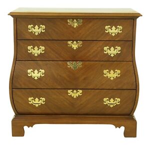 52313ec Walnut 4 Drawer Bombe Side Chest Of Drawers