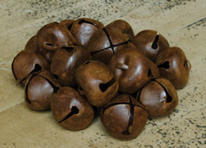 Rusty Primitive Jingle Bells 30m 1 In Set Of 48 Craft Supplies Rusty Bells