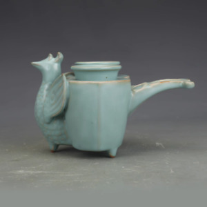 Nice Chinese Hand Painting Ruyao Porcelain Teapot