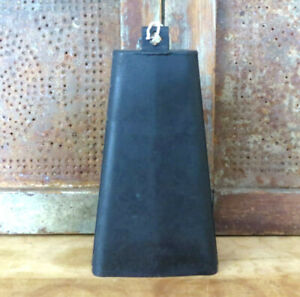 Huge 9 1 2 Tall Metal Cow Bell For Large Cow Bull Horse Loud Old Farm Primitive