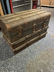 Crouch Fitzgerald Spot On Spot Camelback Dome Top 1880 Steamer Trunk Chest