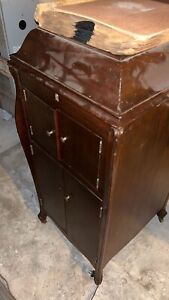 Brown Antique Record Cabinet 1920s About 70 75 