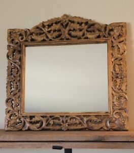 Wood Carved Wall 25 X 24 5 Mirror Oak Vintage Decorative Ornate