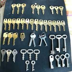Vintage Keys Old Art Deco Soviet Keys Brass And Metal 46 Pieces In 1 Lot