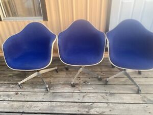 Herman Miller Eames Pacc Chair Mcm Vintage Padded Upholstered