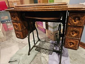 Antique Wheeler Wilson Treadle Sewing Machine Cabinet 1890 1910 