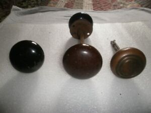 Vintage Mixed Lot Of 4 Porcelain Enamel Brass Door Knobs No Hardware Metal