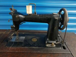Antique Wheeler Wilson Treadle Sewing Machine Model D9 With Attachments Works