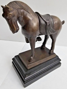 Heavy Vintage Bronze Tang Dynasty War Horse Sculpture Statue On A Wood Base