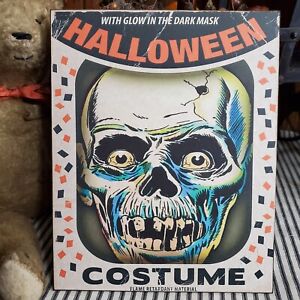 Old Steampunk Primitive Vintage Style Halloween Skeleton Skull Mask Costume Sign