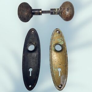 Antique Egg Oval Heavy Cast Wrought Steel Door Knob Set With Back Plates