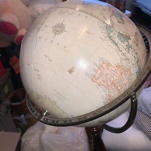 Gfc Classic 16 Diameter Globe With Floor Stand