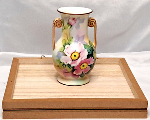 Nippon Antique Bone Vase Morimura Hand Painted With Poppy Flowers 1900 S Japan