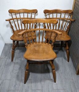 Set 3x Vintage Ethan Allen Heirloom Nutmeg Maple Spindle Comb Back Dining Chairs