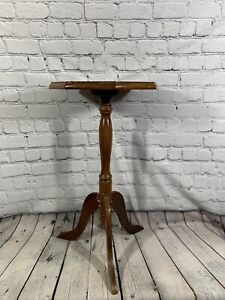 Vintage Small Petite Wood Pedestal Table Or Plant Stand 23 Tall