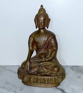 Vintage Solid Heavy Chinese Brass Statue Of A Seated Buddha Figure