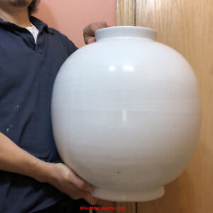 Large Magnificent Korean White Glazed Porcelain Moon Jar Vase
