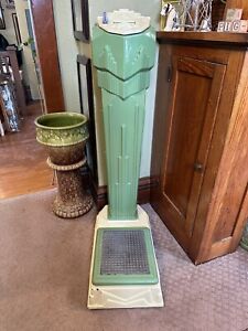 1930 S Art Deco Mills Novelty Penny Scale With Key Green Cream