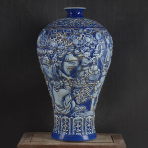 11 6 Collect China Blue White Porcelain 12 Chinese Zodiac Figure Plum Vase