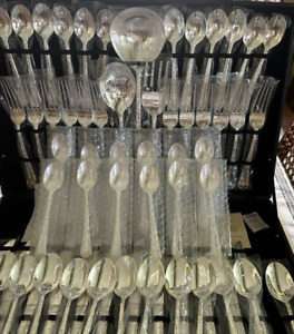 Wm Rogers Son Silver Plated Flatware With Case 63 Pieces Unused