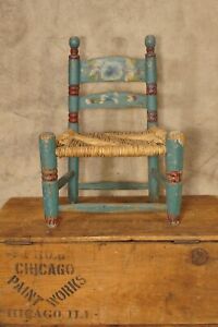 Vintage Ladder Back Primitive Child S Chair Mexico Painted Floral 17 X 12 X 9