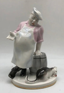 Beautiful Antique Used Old Figurine Cat Cook Based On Krylov S Fable Lfz Gift
