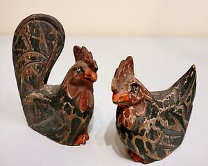Vintage Wood Carved Folk Art Hen And Rooster Miniature Primitive Art Carvings