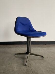 Eames La Fonda Side Chair By Alexander Girard For Herman Miller Blue Gunmetal