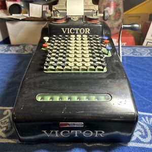 Vintage Victor Adding Machine In Great Working Condition Antique Metal Heavy