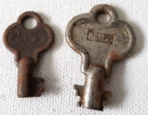 Lot Vintage Miller Open Barrel Key Keys