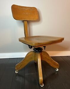 Antique 1919 20 S Oak Rolling Office Swivel Chair Adjustable Lovely Condition
