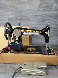 Beautiful Antique Singer Sewing Machine Head Only Sphinx Patented 1880 16260617