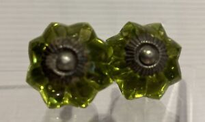 2 Vintage Uranium Green Glass Drawer Pulls Cabinet Knobs 1 3 4 Glows