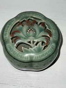 Korean Celadon Ceramic Kogo Box Lotus Trinket Jewelry Container Box