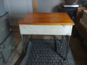 Rare Vintage Mid Century Heywood Wakefield Maple Wood Top Childs Desk Retro Htf
