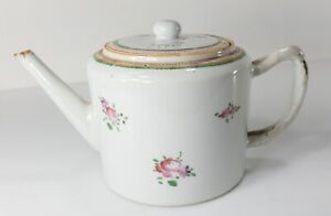 Antique 18th C Chinese Export Porcelain Floral Teapot