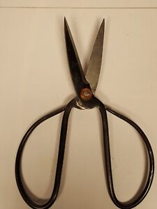 Antique Steel Scissors Over 100 Years Old 6 3 4 Inches Long Handles 3 1 3 Wide