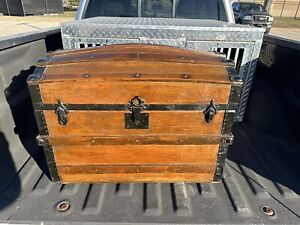 Beautiful Antique Wooden Chest Trunk Dome Top