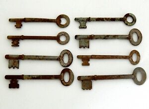 Vintage Job Lot Old Shabby Keys Antique C