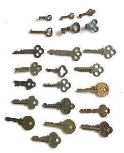 Lot 1 Mix Lot Of 22 Antique Key S Watch Barrel Grandfather Cabinet Drawer Keys