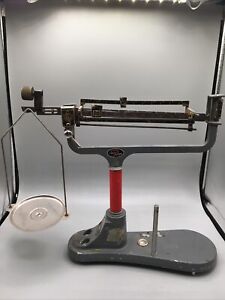 Vintage Ohaus Cent O Gram Triple Beam Scale Model Cg311