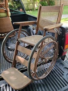 Antique Gendron Wheel Company 857n Wheelchair Small Kids Wood Vtg Prop Rare Old