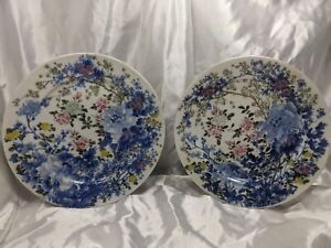 Pair Japanese Signed Porcelain Floral Plates Possibly Meiji Period