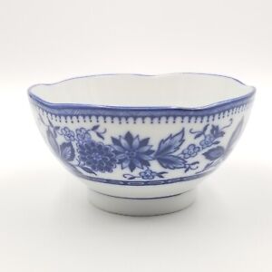 Old Chinese Blue And White Bowl Floral Pattern