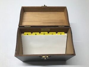 Vintage Globe Wernicke 85 C Finger Jointed Wood Storage Recipe Box 5x8 