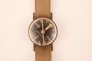 Vintage Ww2 Military Wrist Compass Waltham