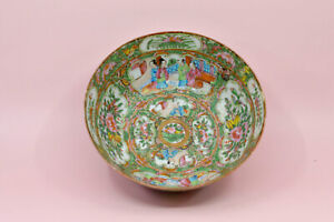 Antique Chinese Export Porcelain Rose Medallion Bowl 8 Inches Wide